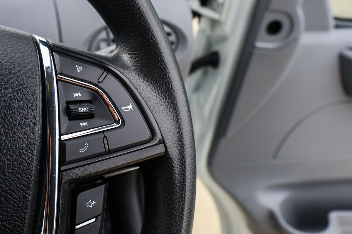 2023 LDV V80 LWB Mid Roof