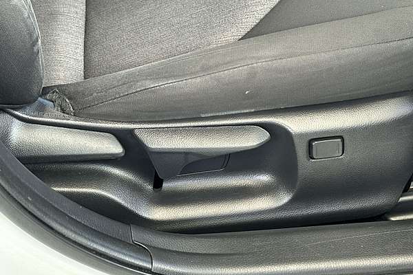 2022 Toyota Camry Ascent AXVA70R