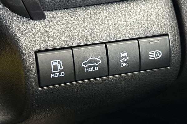 2022 Toyota Camry Ascent AXVA70R