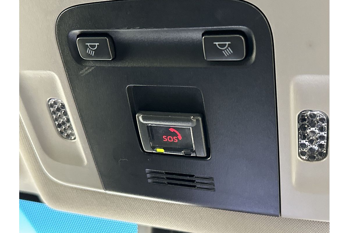 2022 Toyota Camry Ascent AXVA70R