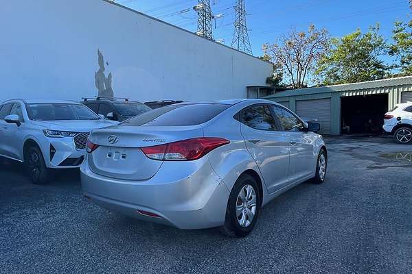 2013 Hyundai Elantra Active MD2
