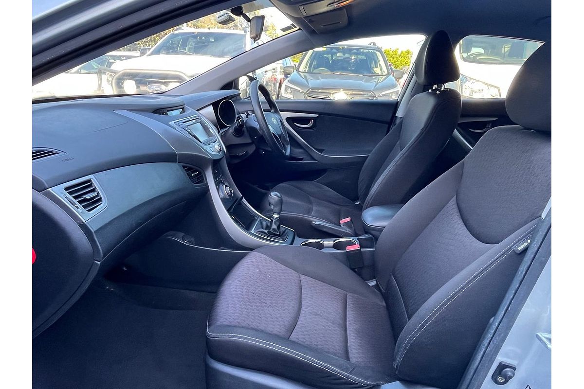 2013 Hyundai Elantra Active MD2
