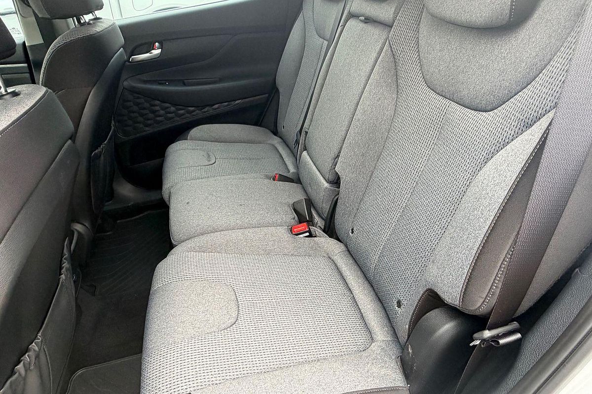 2022 Hyundai Santa Fe Active TM.V4