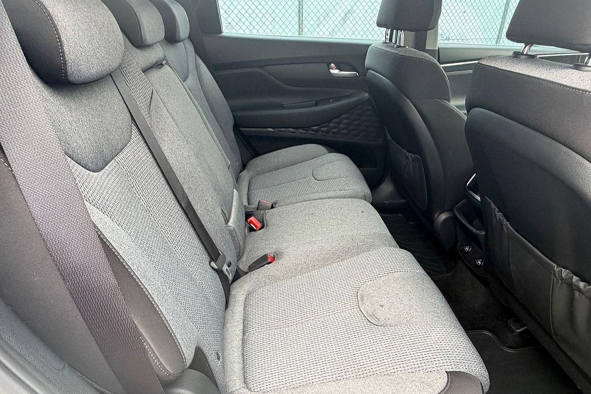 2022 Hyundai Santa Fe Active TM.V4