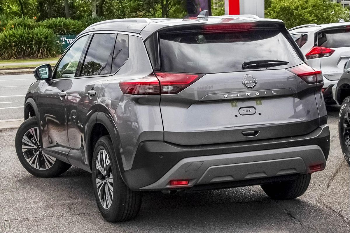 2025 Nissan X-TRAIL ST-L T33