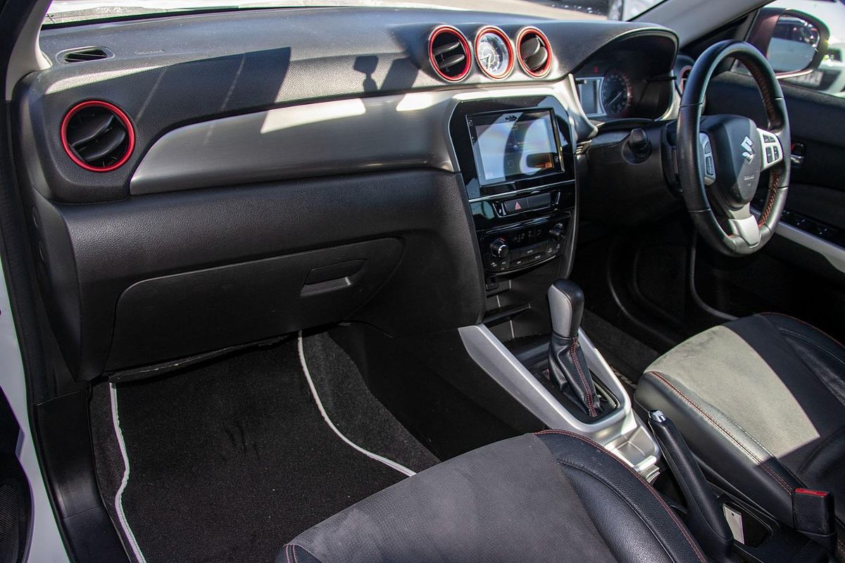 2017 Suzuki Vitara S Turbo LY