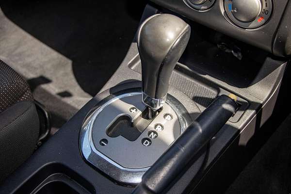 2007 Mitsubishi 380 VR-X DB Series 2