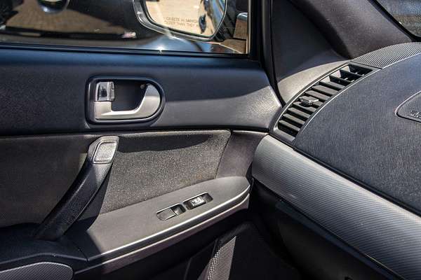 2007 Mitsubishi 380 VR-X DB Series 2