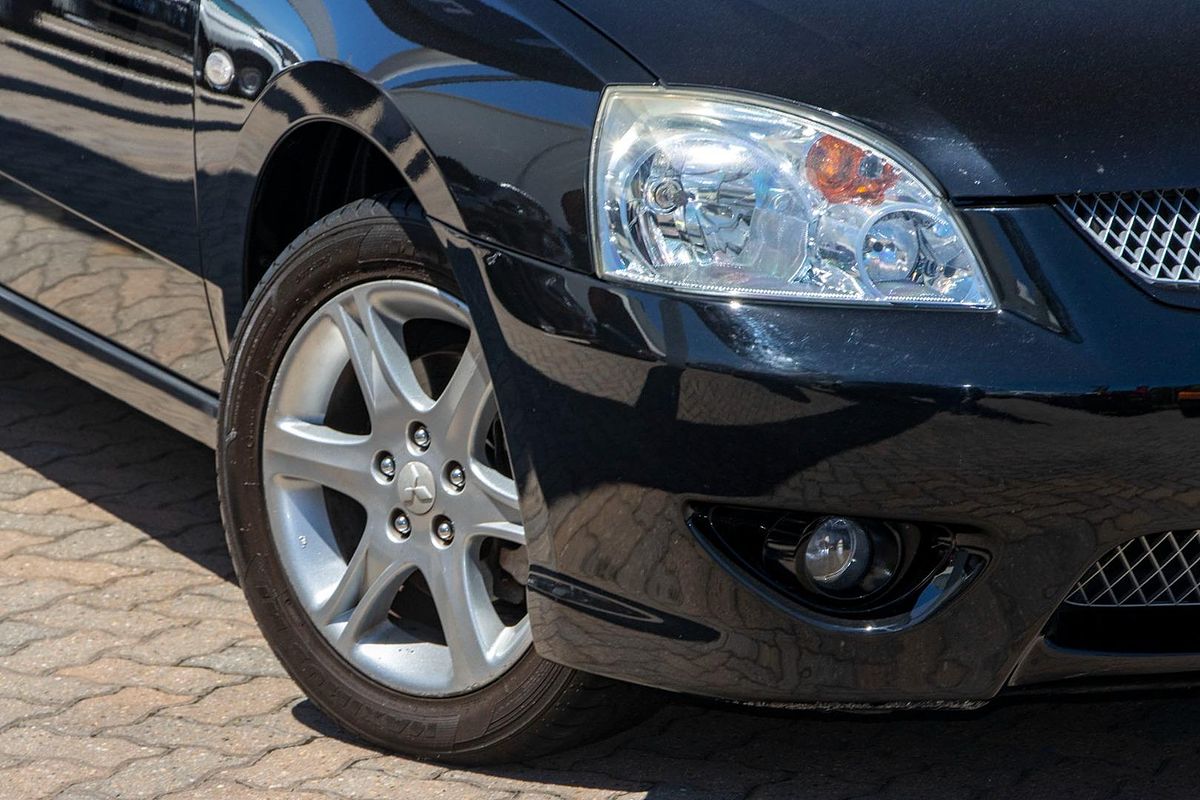 2007 Mitsubishi 380 VR-X DB Series 2