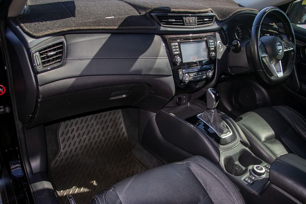 2017 Nissan X-TRAIL TL T32 Series II