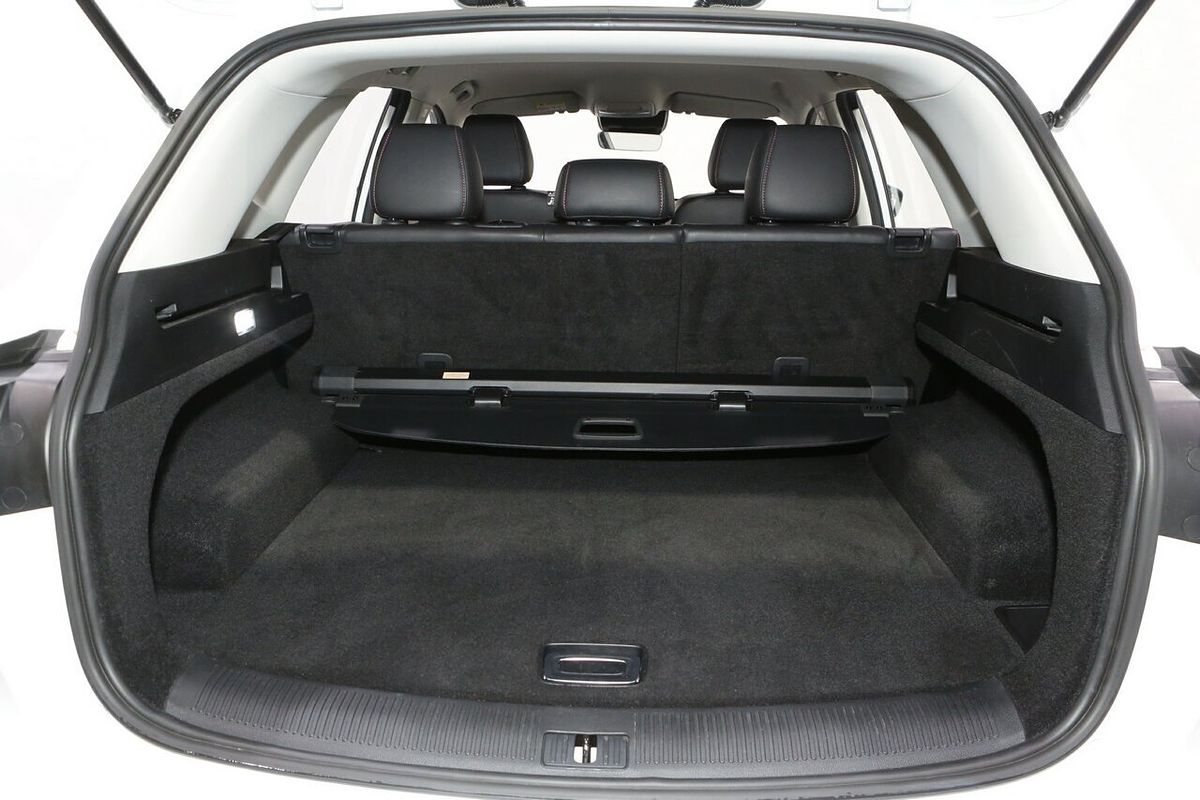 2024 MG HS Vibe SAS23