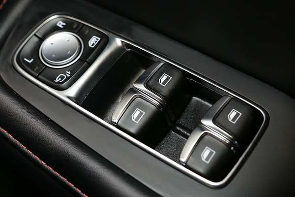 2024 MG HS Vibe SAS23