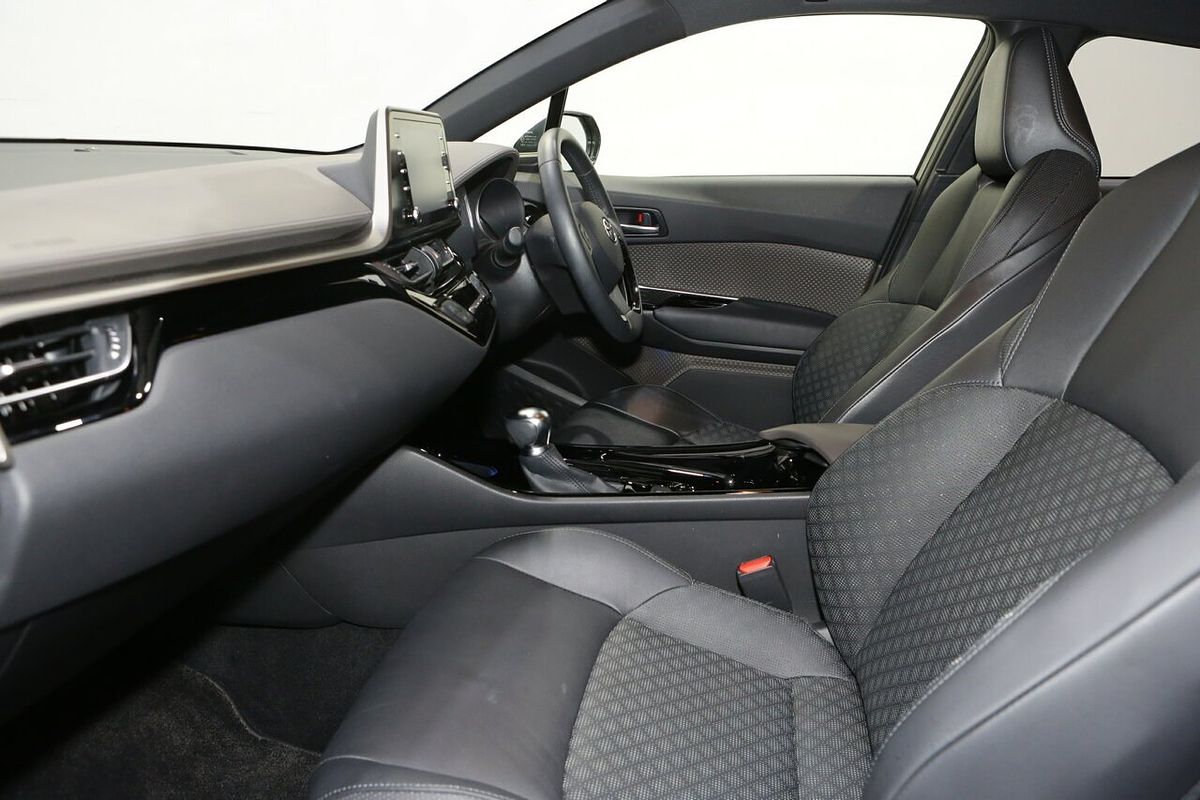 2023 Toyota C-HR Koba ZYX10R