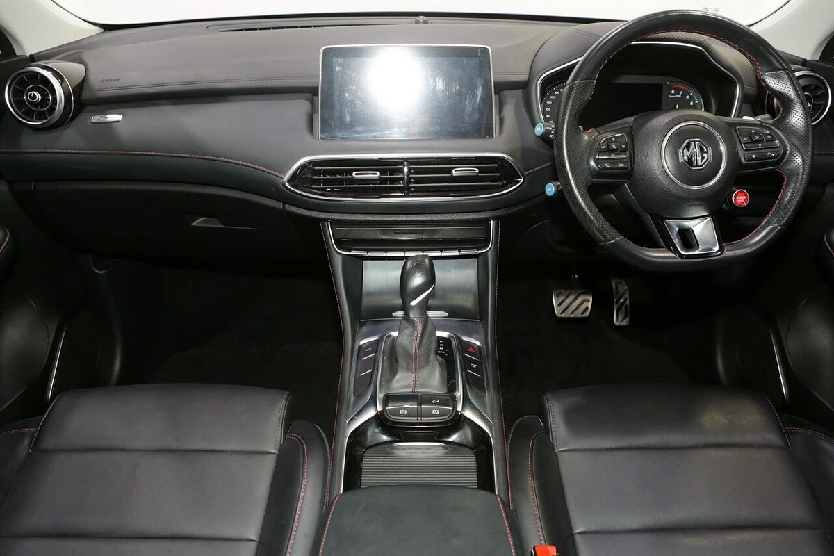 2023 MG HS Excite SAS23