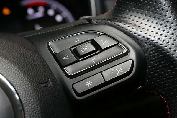 2023 MG HS Excite SAS23