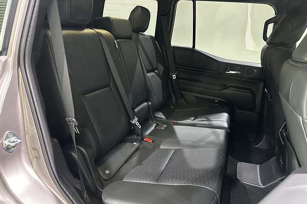 2025 Toyota Landcruiser Prado VX GDJ251R