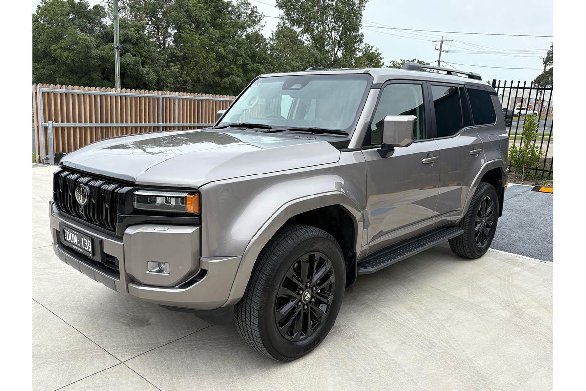 2025 Toyota Landcruiser Prado VX GDJ251R
