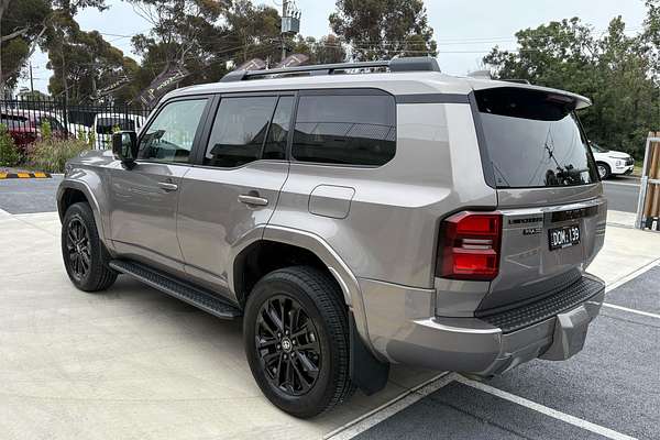 2025 Toyota Landcruiser Prado VX GDJ251R