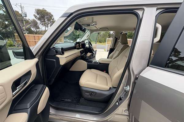 2025 Toyota Landcruiser Prado VX GDJ251R