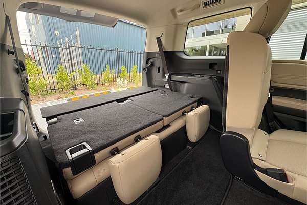 2025 Toyota Landcruiser Prado VX GDJ251R