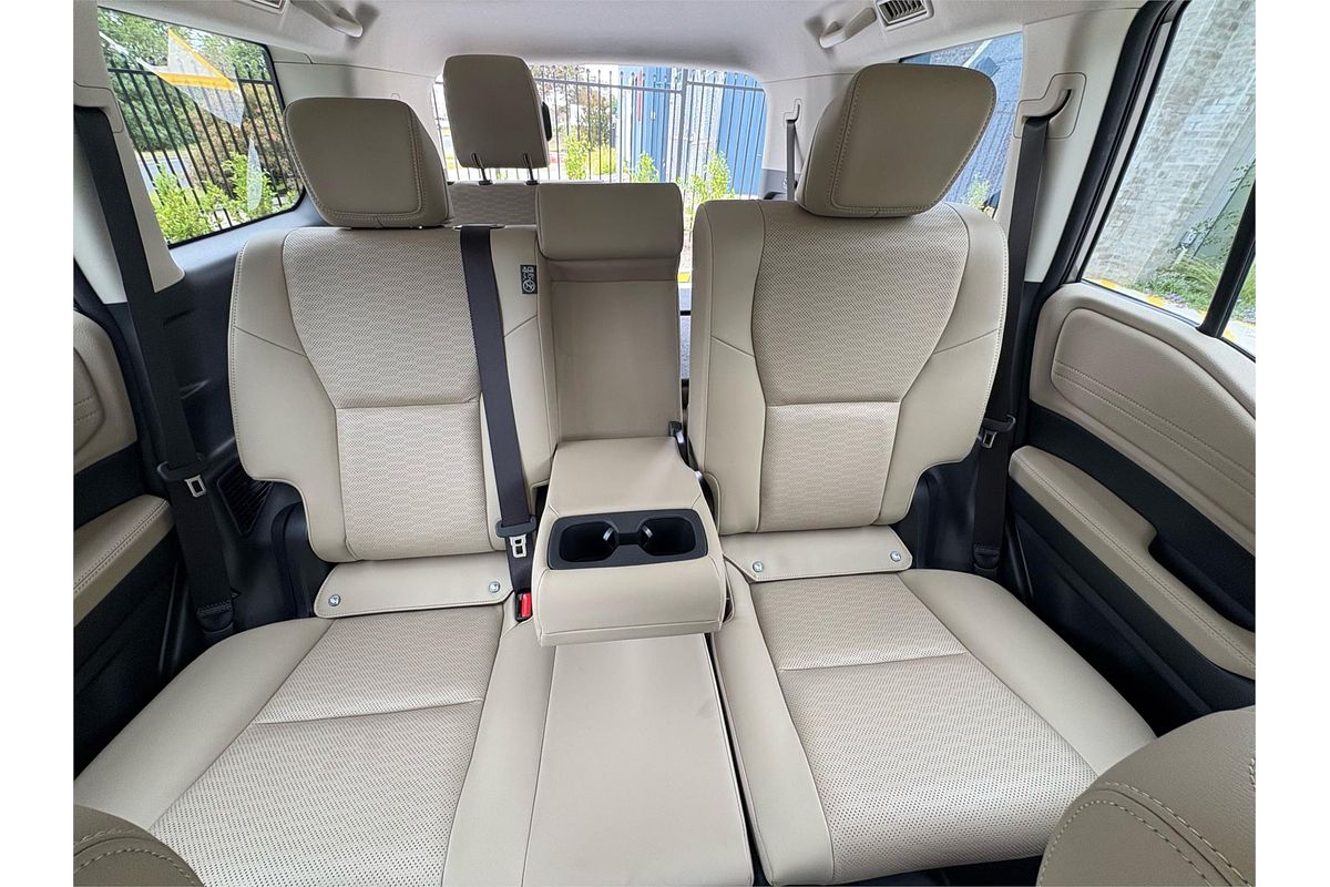 2025 Toyota Landcruiser Prado VX GDJ251R