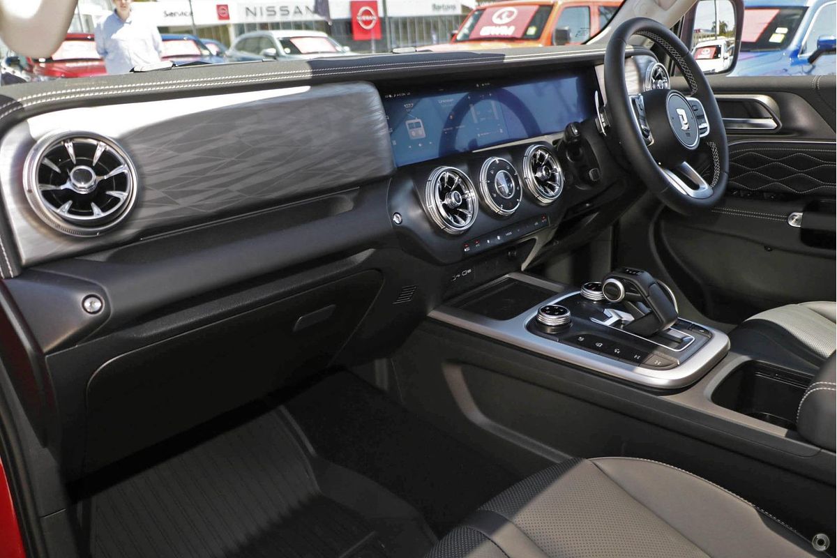 2025 GWM Tank 300 Ultra P01