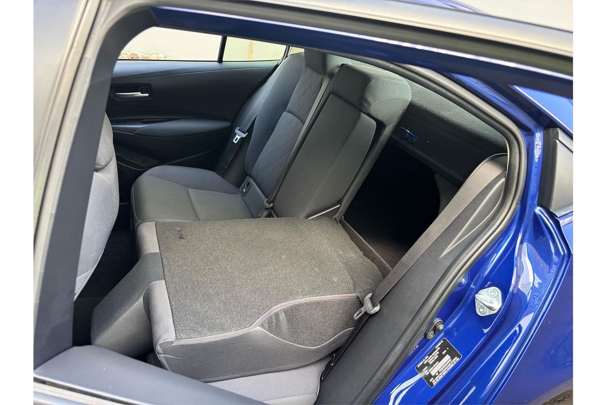 2021 Toyota Corolla Ascent Sport Hybrid ZWE211R