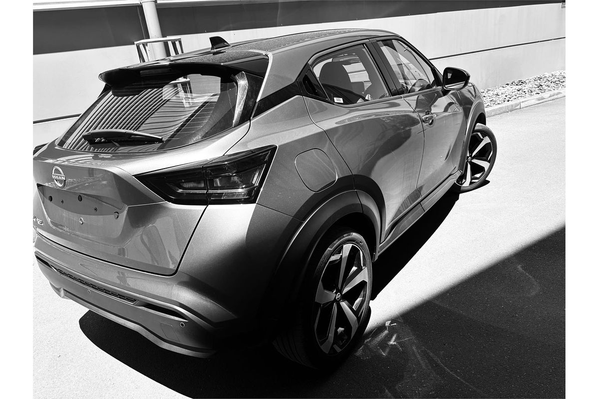 2023 Nissan JUKE ST-L F16