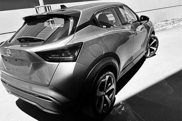 2023 Nissan JUKE ST-L F16