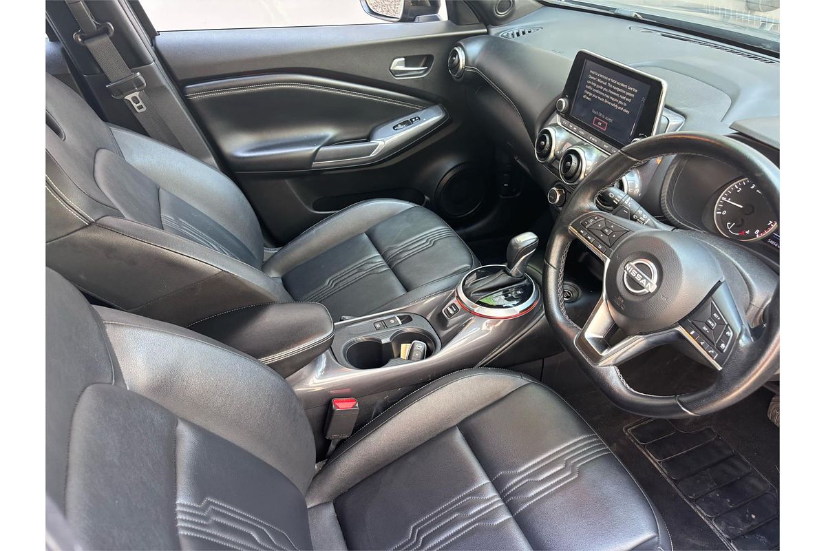 2023 Nissan JUKE ST-L F16