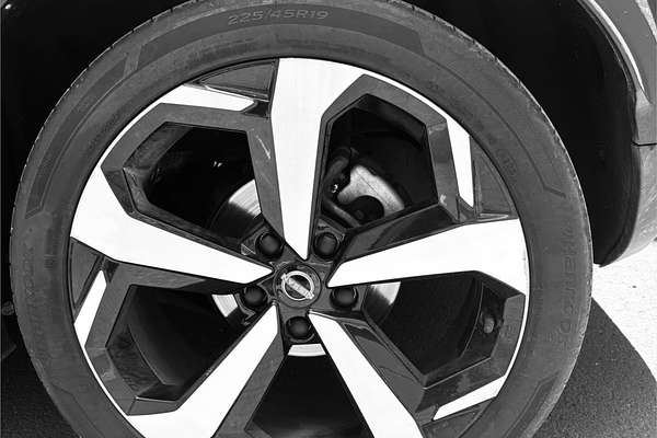 2023 Nissan JUKE ST-L F16