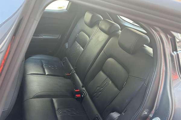 2023 Nissan JUKE ST-L F16