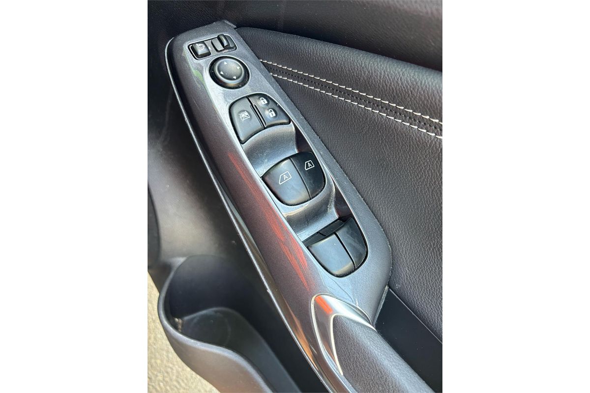 2023 Nissan JUKE ST-L F16