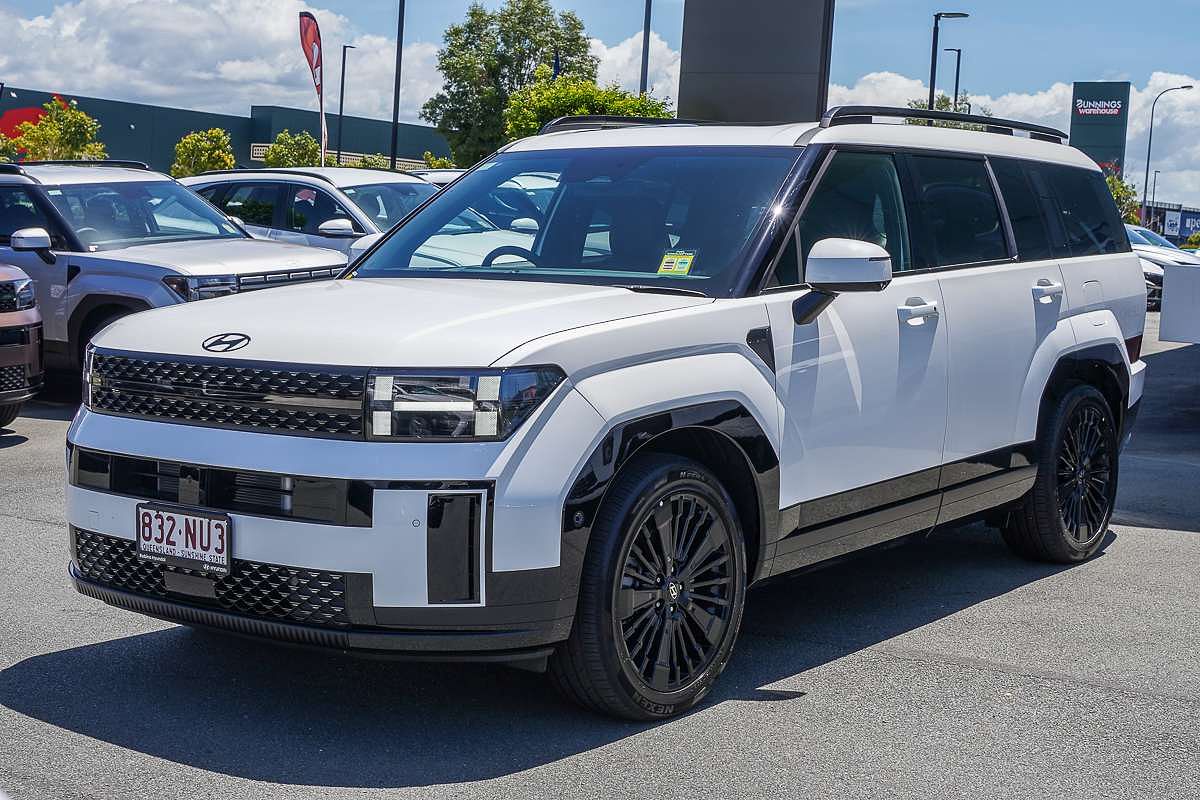 2025 Hyundai Santa Fe Calligraphy MX5.V1