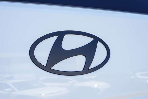 2025 Hyundai Santa Fe Calligraphy MX5.V1