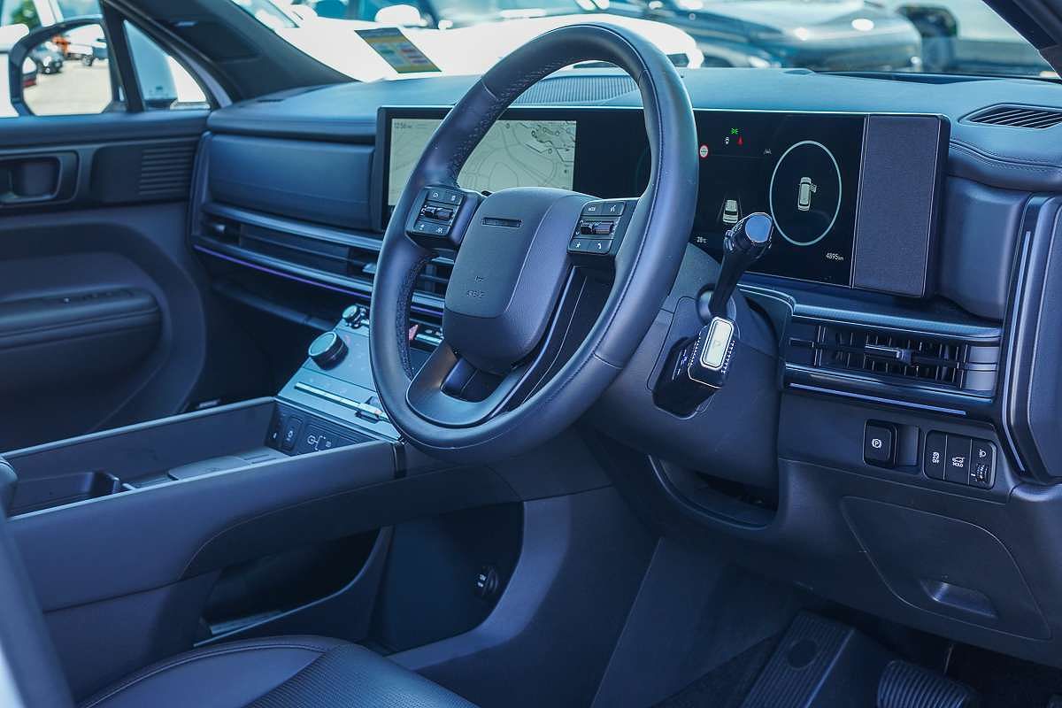 2025 Hyundai Santa Fe Calligraphy MX5.V1