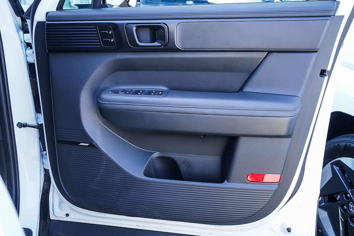 2025 Hyundai Santa Fe Calligraphy MX5.V1