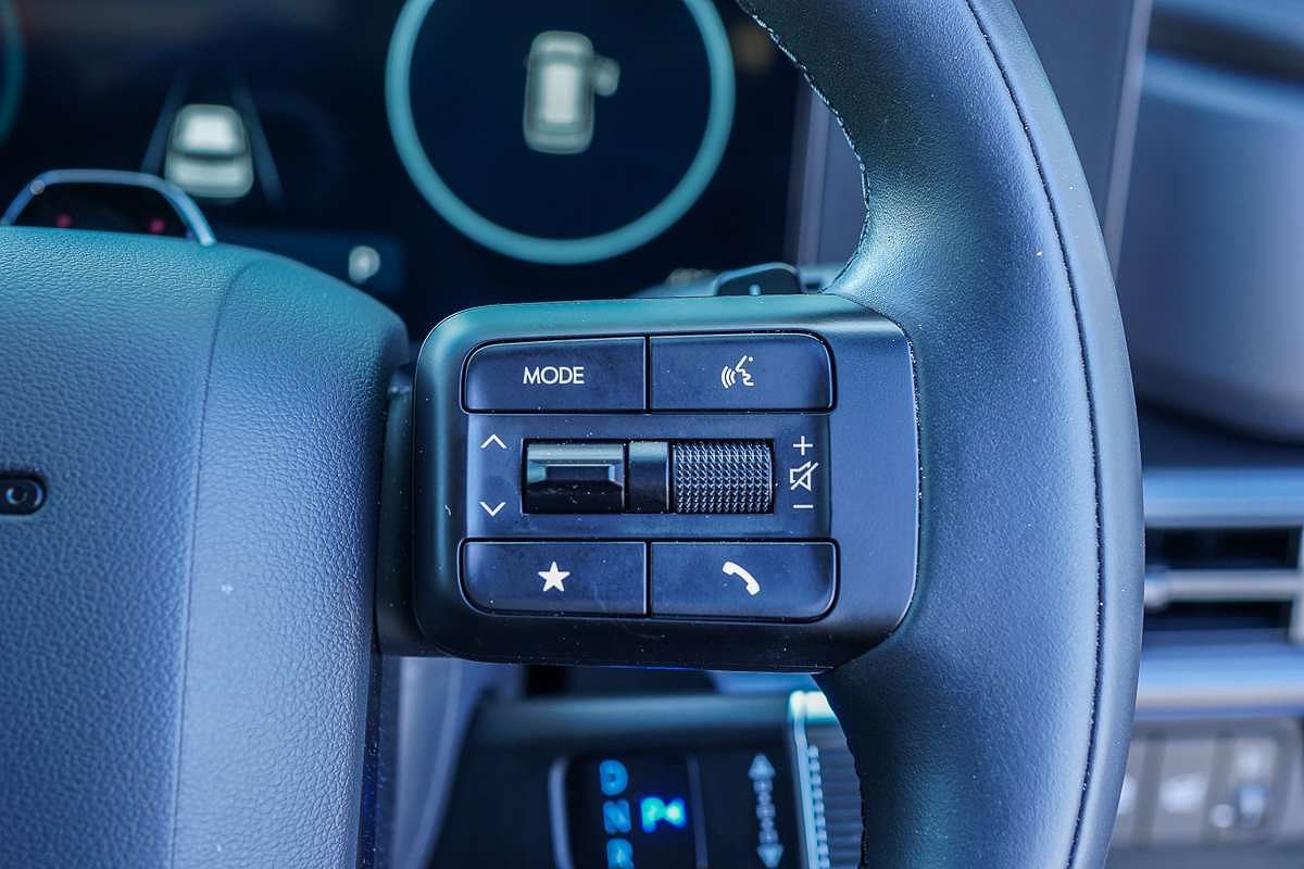 2025 Hyundai Santa Fe Calligraphy MX5.V1