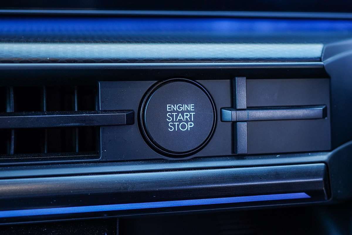 2025 Hyundai Santa Fe Calligraphy MX5.V1