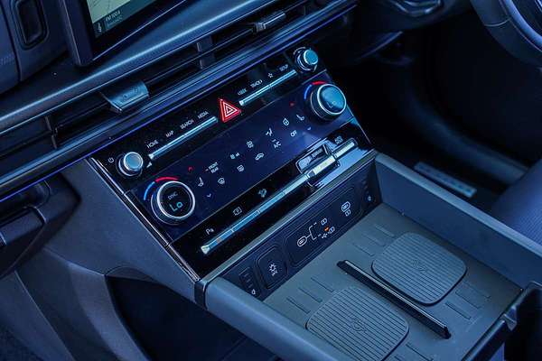 2025 Hyundai Santa Fe Calligraphy MX5.V1