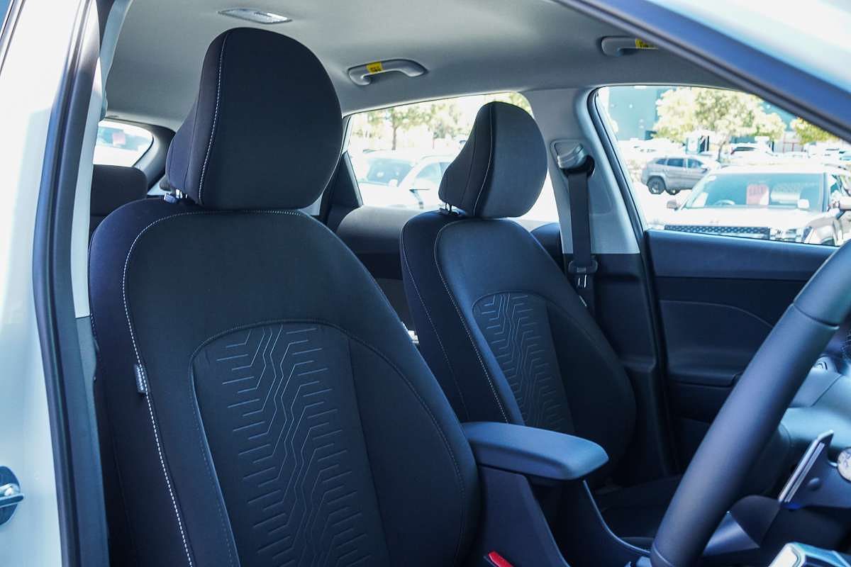 2025 Hyundai Kona SX2.V3