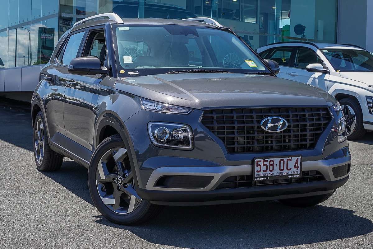 2025 Hyundai Venue Active QX.V5