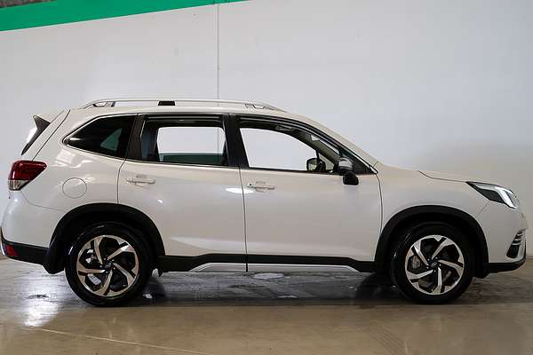 2023 Subaru Forester 2.5i-S S5