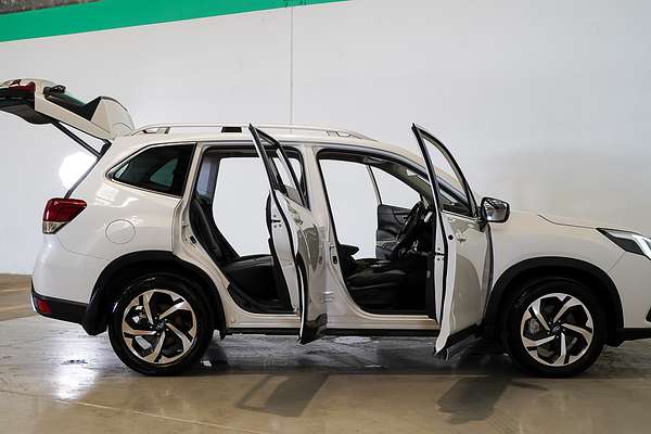 2023 Subaru Forester 2.5i-S S5