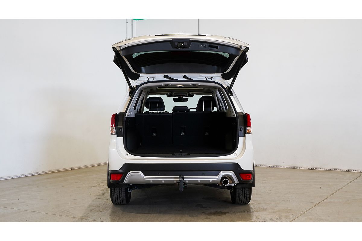 2023 Subaru Forester 2.5i-S S5