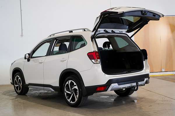 2023 Subaru Forester 2.5i-S S5