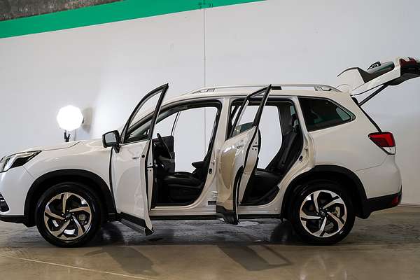 2023 Subaru Forester 2.5i-S S5