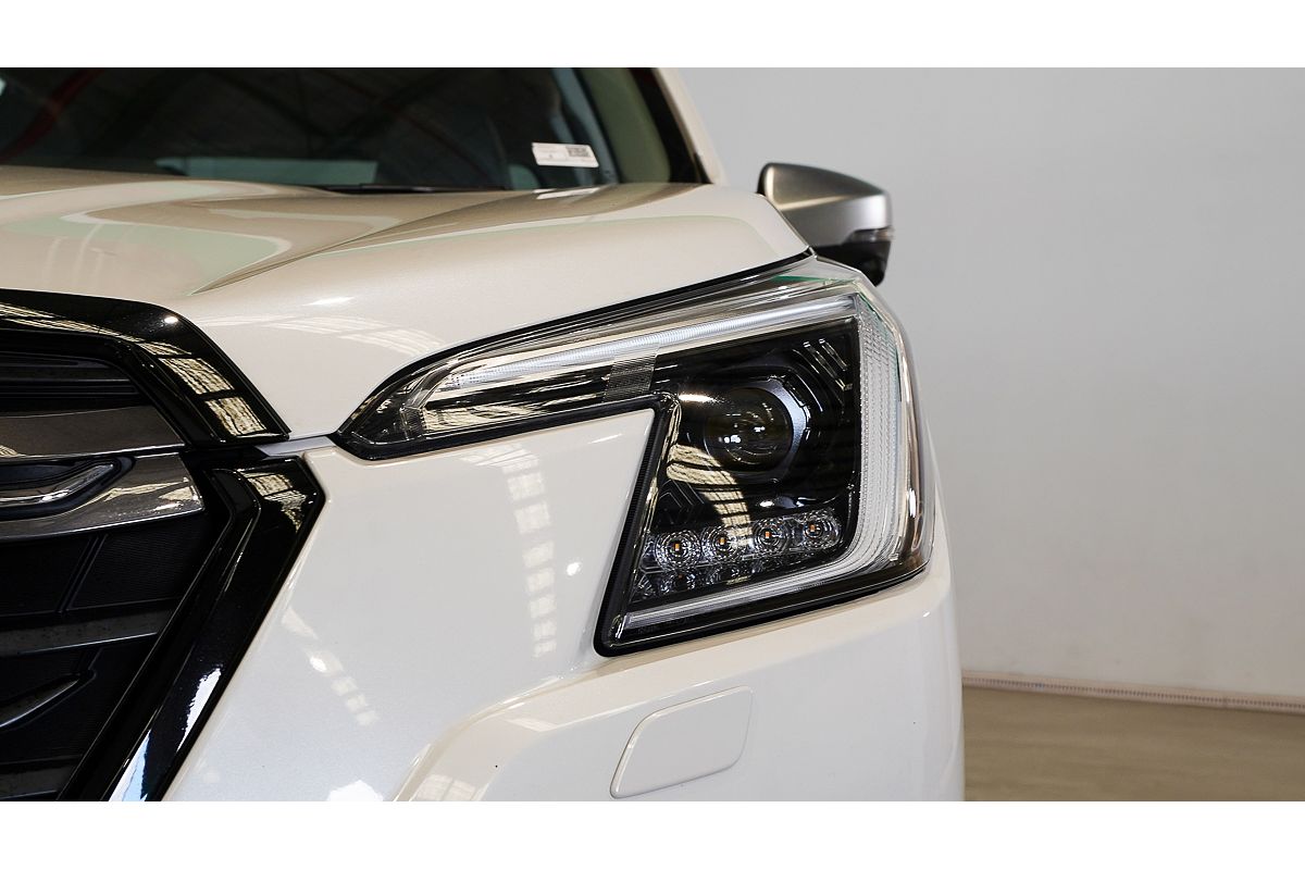 2023 Subaru Forester 2.5i-S S5