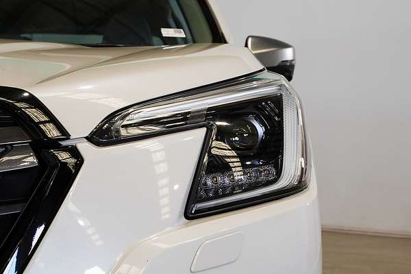 2023 Subaru Forester 2.5i-S S5