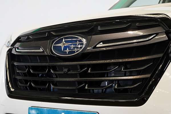 2023 Subaru Forester 2.5i-S S5